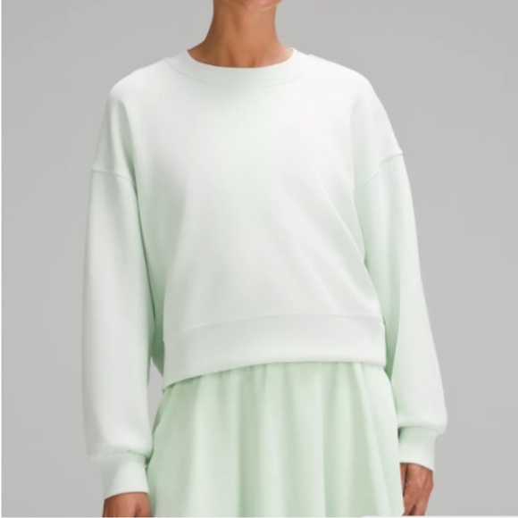 lululemon athletica Tops - Lululemon Softstreme Cropped Longsleeve Crewneck Sweatshirt